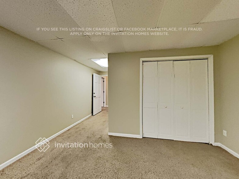 Building Photo - 4584 Forest Green Dr