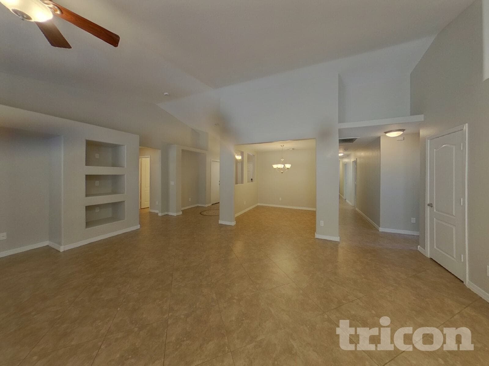 Building Photo - 43368 Palmen Dr