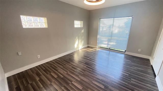 Building Photo - 5837 Velasco Ave