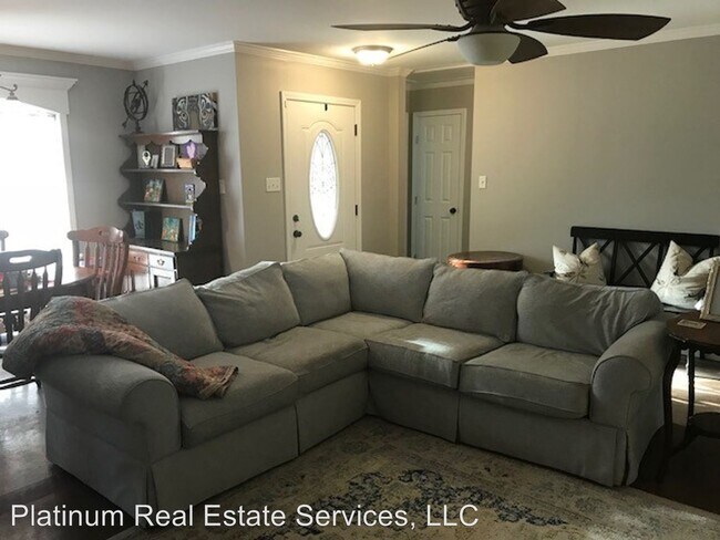 Building Photo - 3 br, 2 bath House - 12238 Falcon Crest