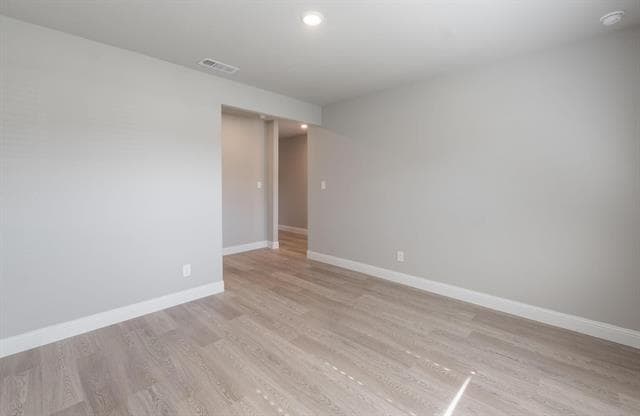 Building Photo - 909 Elijah Ln