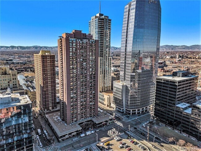 Building Photo - 1020 15th St