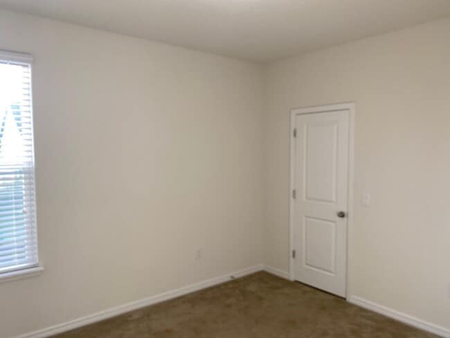 Building Photo - 11507 Charnock Dr