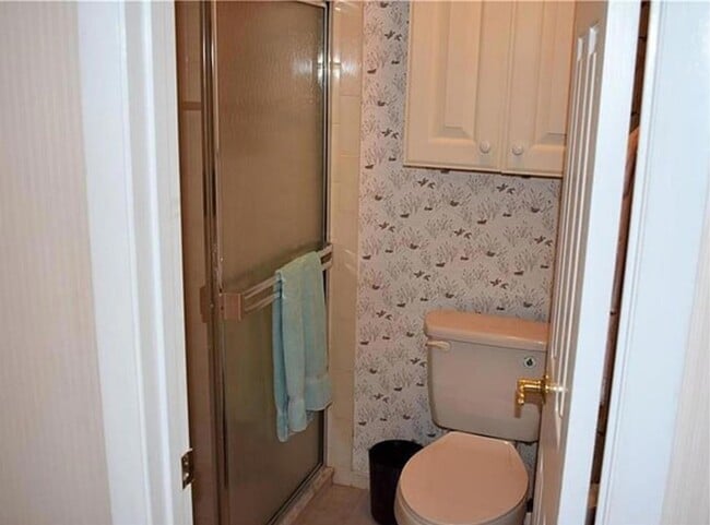 Building Photo - 7716 SE Sugar Sand Cir