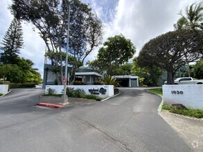 Building Photo - RARELY AVAILABLE WINDWARD HARBOUR IN THE H...