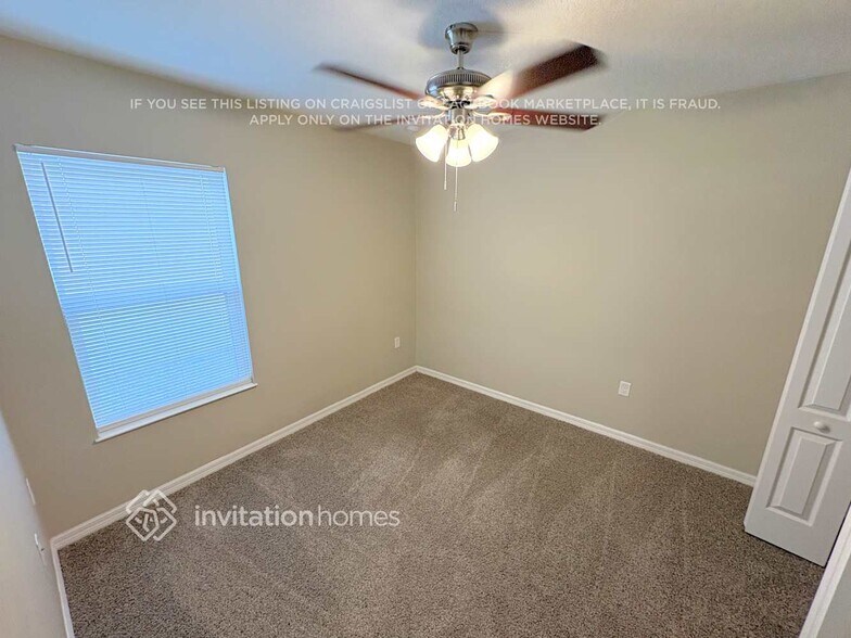 Building Photo - 10153 Winding River Rd