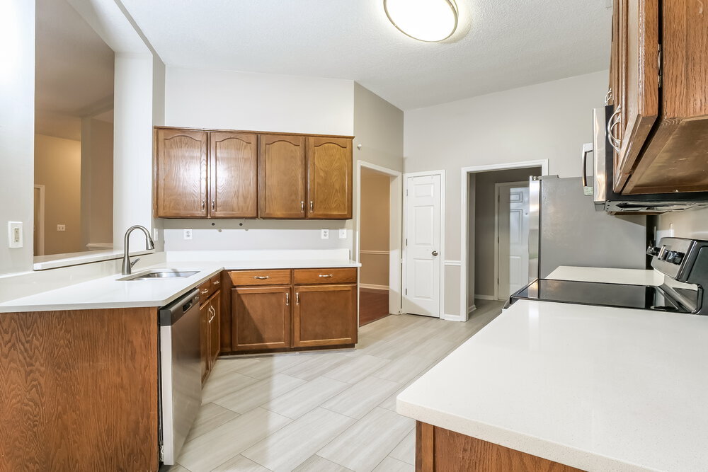 Building Photo - 4670 Shadow Tree Cove