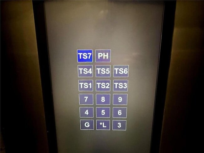 Building Photo - 1880 S Ocean Dr