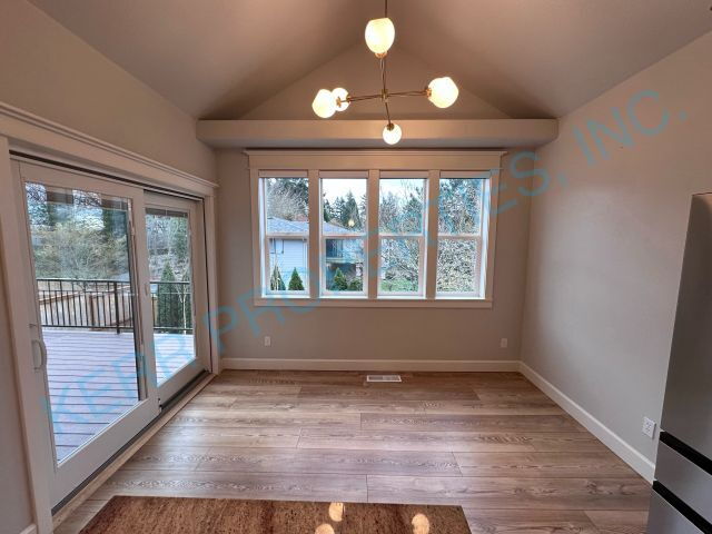 Building Photo - Spacious 4-Bedroom Retreat with 3.5 Baths in Happy Valley's Prime Location!