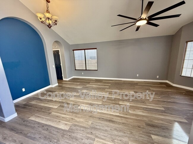 Building Photo - 6536 W Briles Rd