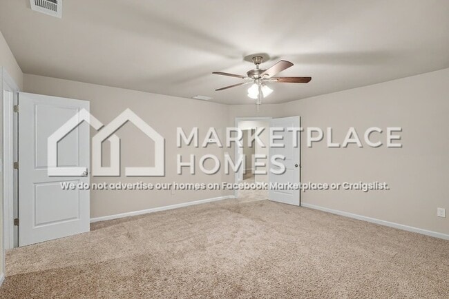 Building Photo - 256 W L Miller Dr