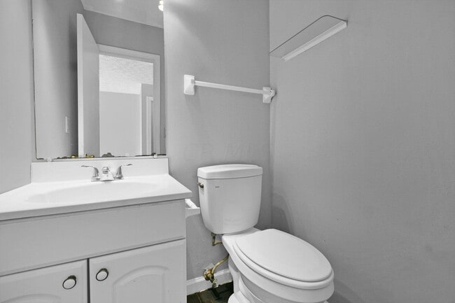 Building Photo - 1882 Billingsley Rd