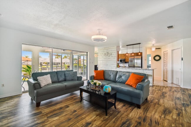 Building Photo - 5058 Ackley Terrace