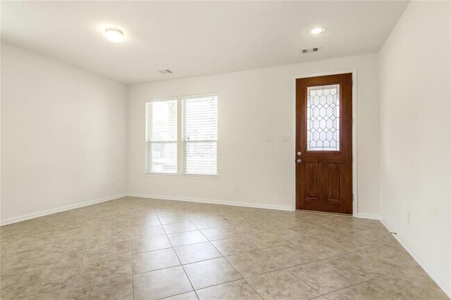 Building Photo - 16402 Lanesborough Dr