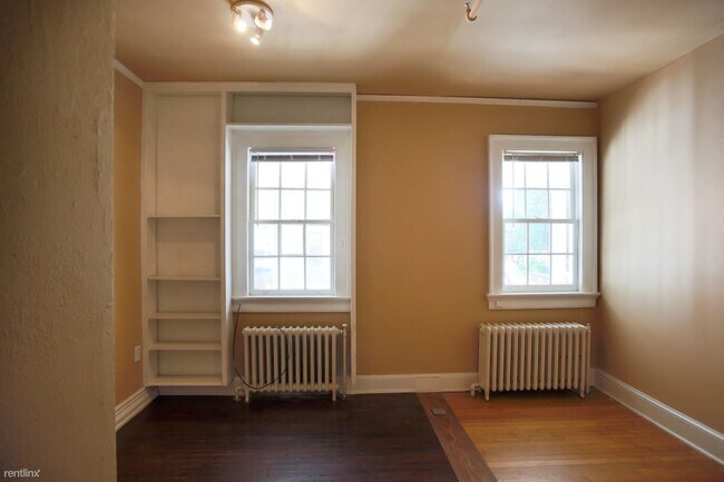 Building Photo - 10 br, 4 bath House - 619 Cabell Avenue