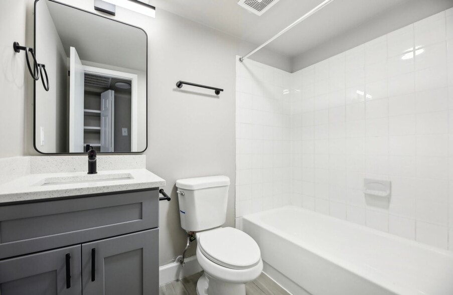 Interior Photo - Potomac Garden Apartments