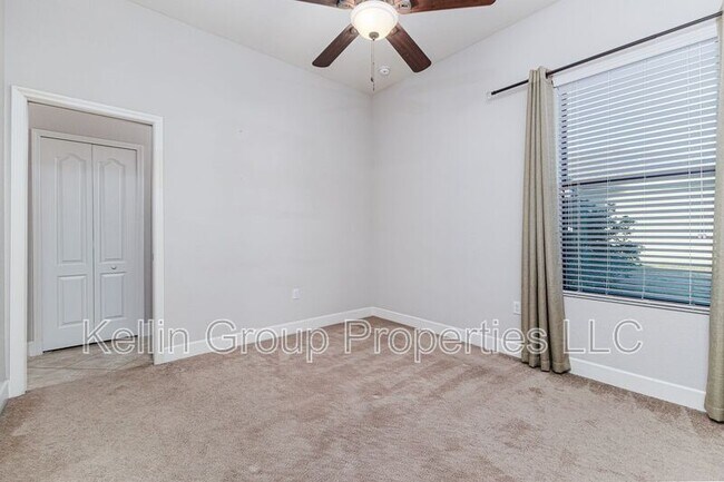 Building Photo - 1455 Silver Leaf Dr