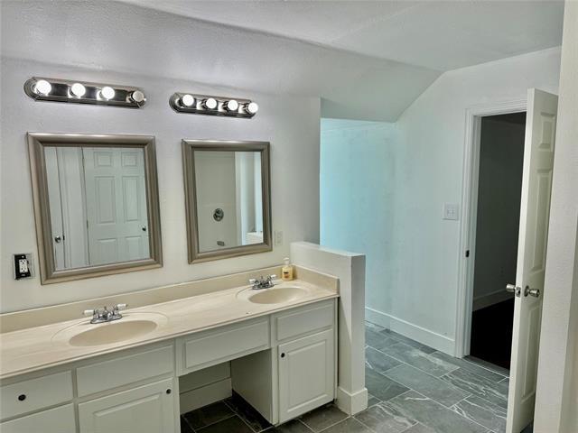 Building Photo - 6308 Carrizo Dr