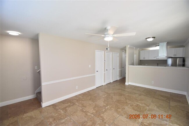 Building Photo - 2302 S Maki Rd