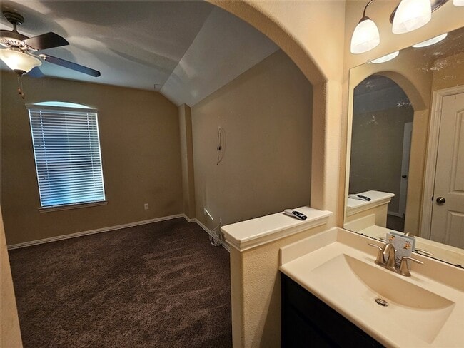 Building Photo - 402 Stockport Dr