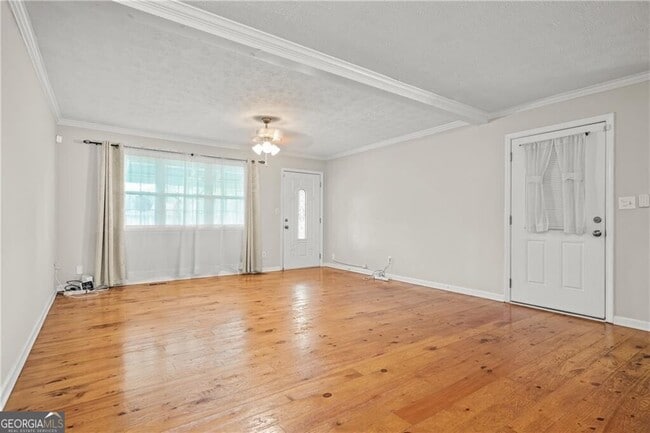 Building Photo - 39 Jim Ln SE