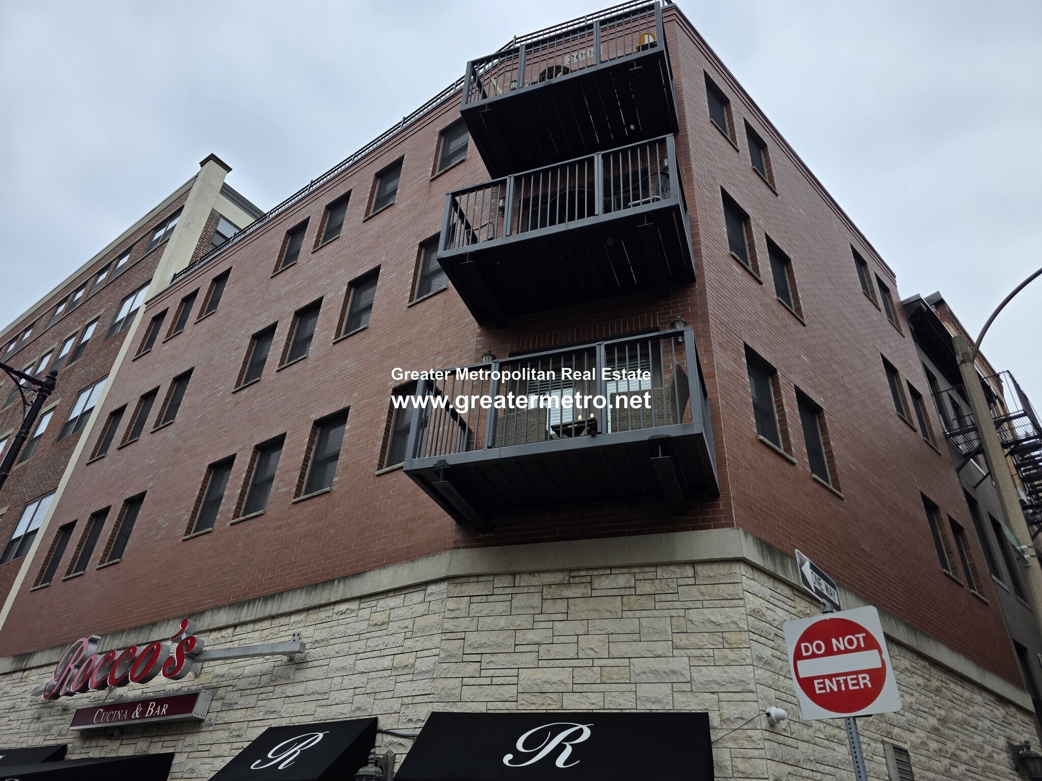 Building Photo - 23 Henchman St