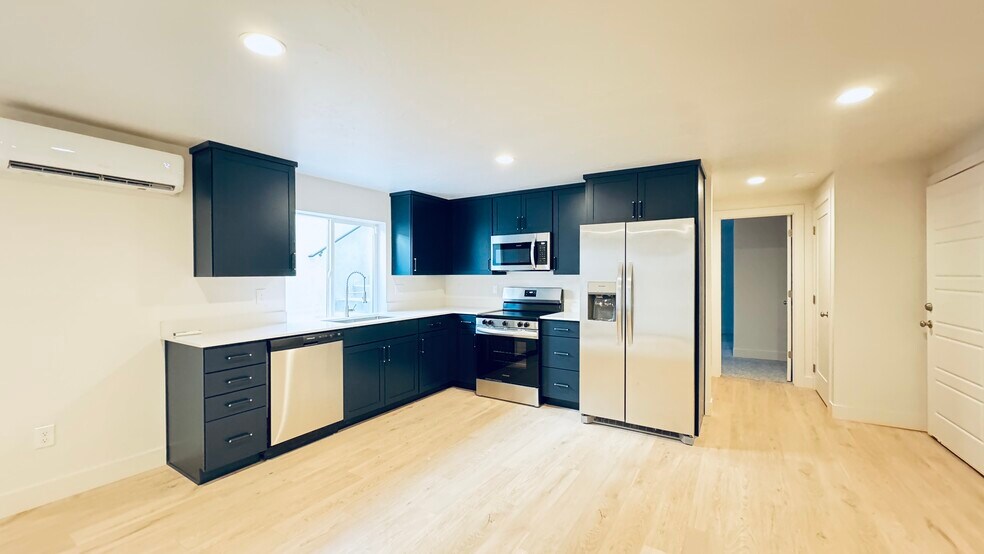 Building Photo - 15069 S Peace Dr