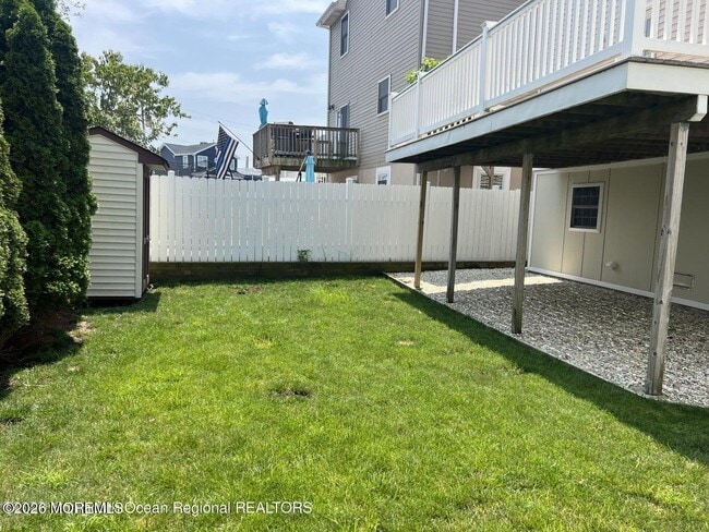 Building Photo - 83 Vanard Dr