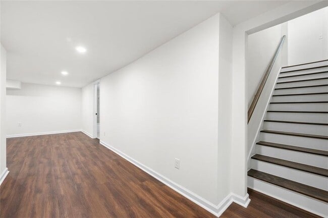 Building Photo - 1721 Hortense Pl NW