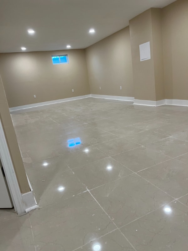 Building Photo - 501 Sulphur Spring Rd