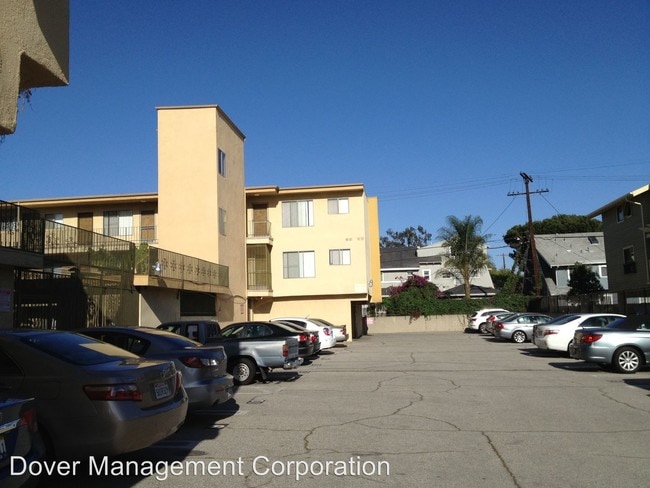 Building Photo - 2700 Ellendale Pl