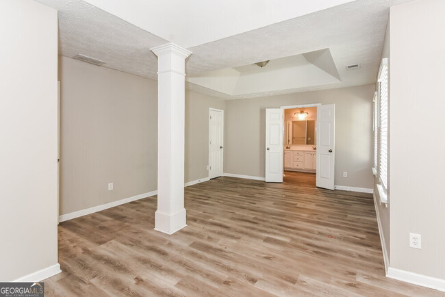 Building Photo - 2809 Golden Club Bend