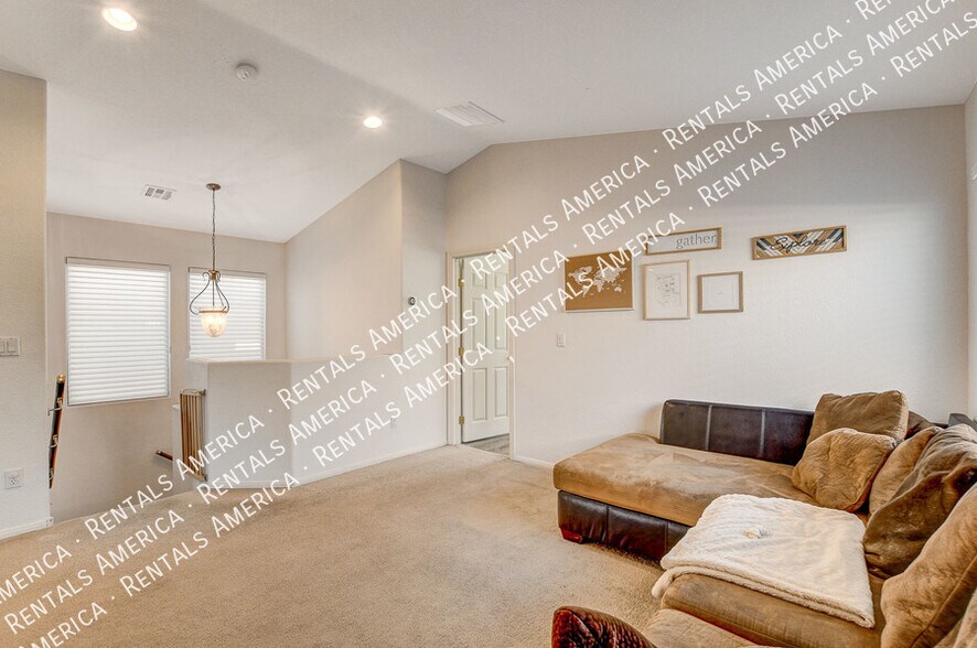 Building Photo - 9112 Watermelon Seed Ave
