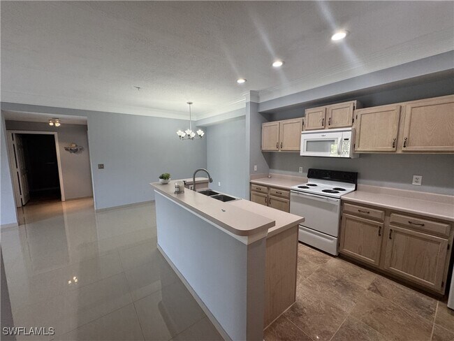 Primary Photo - 11530 Villa Grand