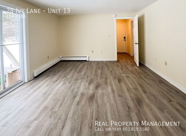 Building Photo - 1-Bedroom Apartment in Barrington – Pet-Fr...