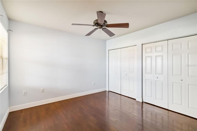 Building Photo - 1025 Villagio Cir