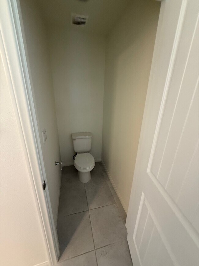 Building Photo - 8069 Athos Ct