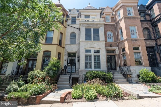Building Photo - 1716 22nd St NW