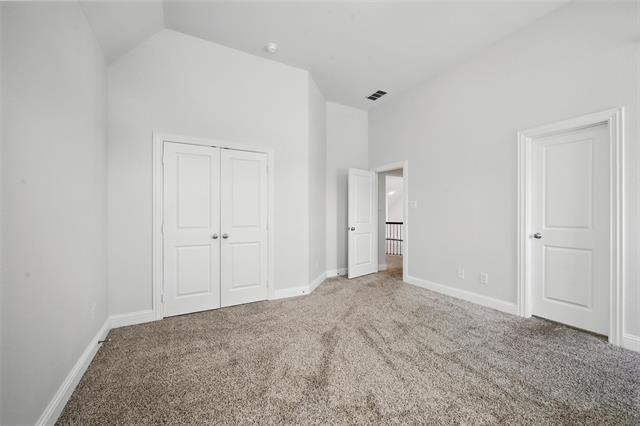 Building Photo - 3010 Barefoot Ln