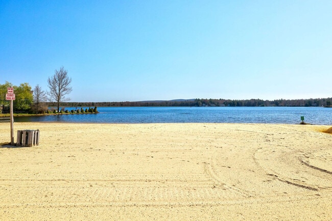 Building Photo - 126 Petrarch Trail