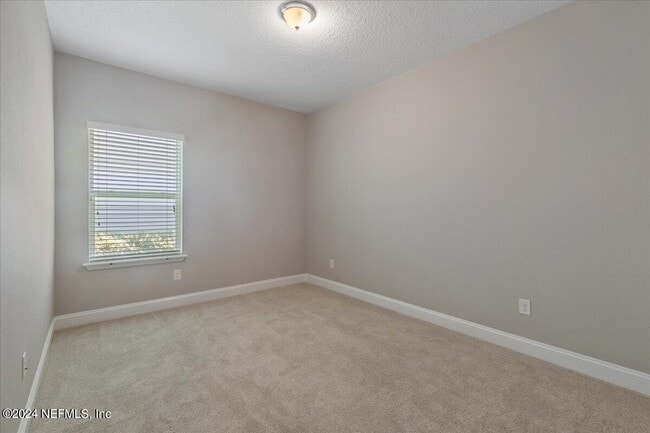 Building Photo - 345 Rivercliff Trl