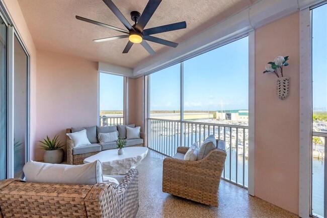 Building Photo - 13513 Gasparilla Rd