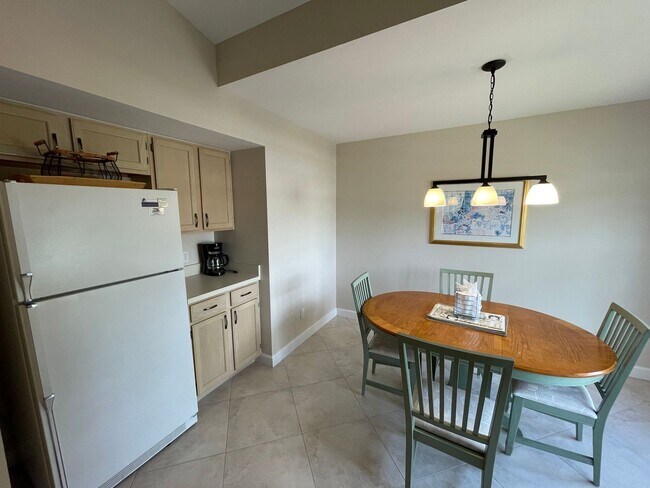 Building Photo - 440 Wiggins Lake Ct