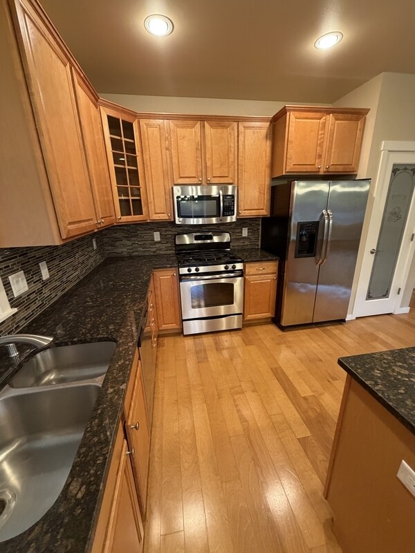 Building Photo - 1546 Bryce Park Loop