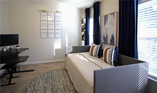 Building Photo - 1489 Liberty Pkwy NW