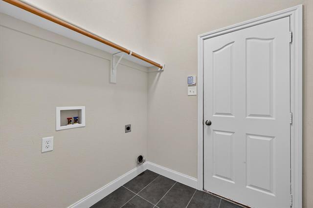 Building Photo - 12745 Excelsior Ln
