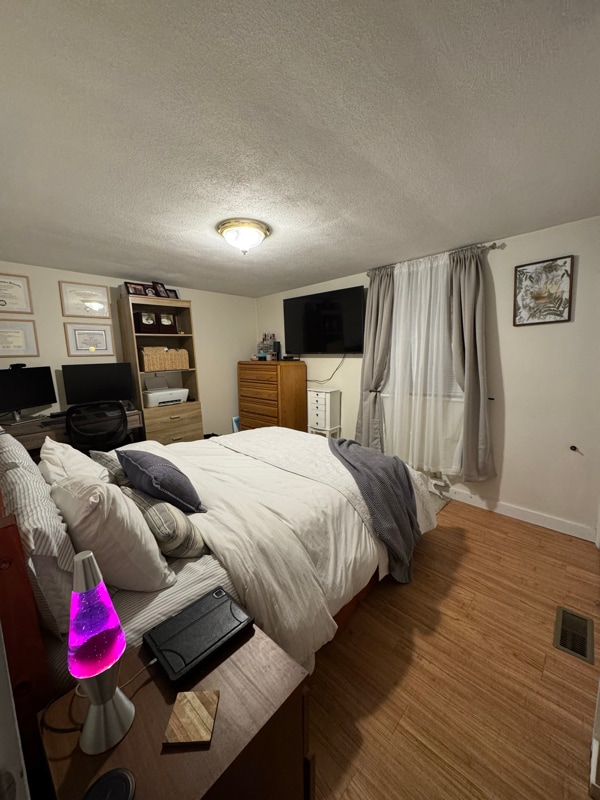 Building Photo - 503 Wood St