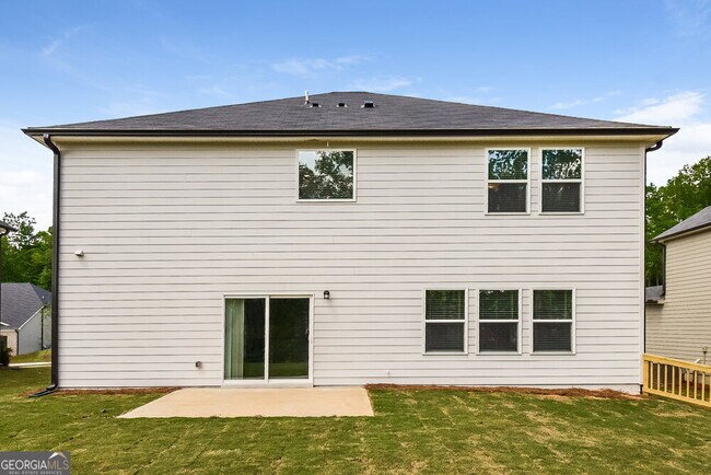 Building Photo - 150 Longleaf St