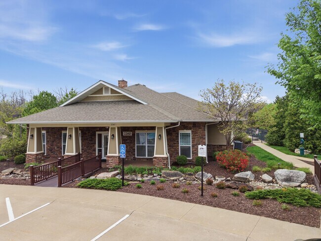 Building Photo - 2409 Boulder Springs Dr
