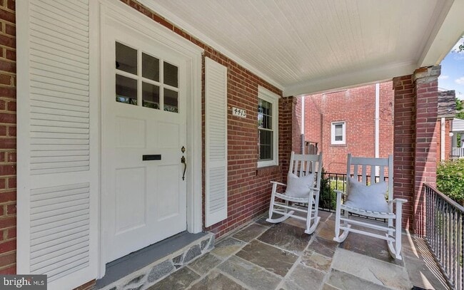 Building Photo - 4413 Butterworth Pl NW